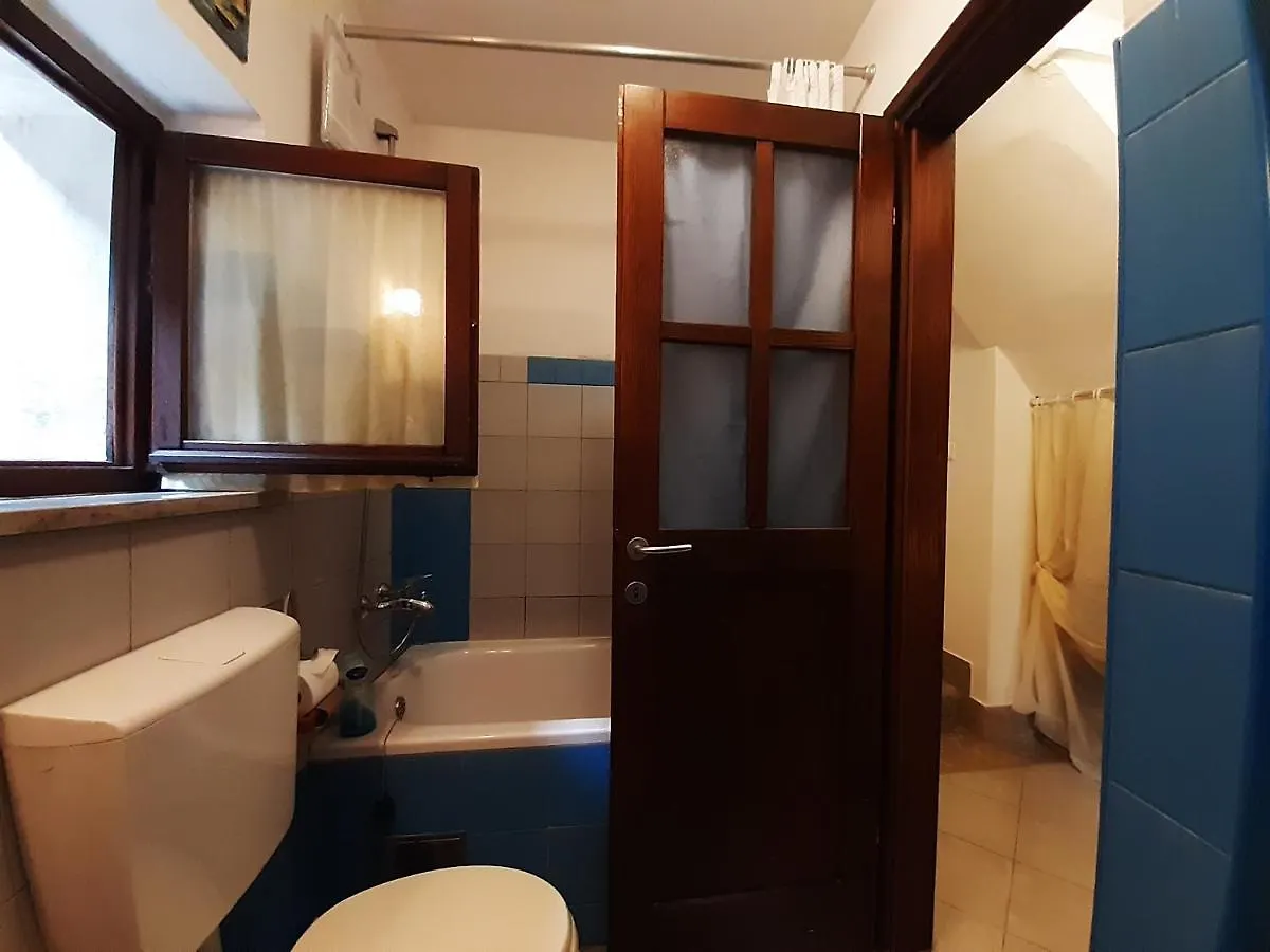 Apartment Zdenac ロヴィニ クロアチア