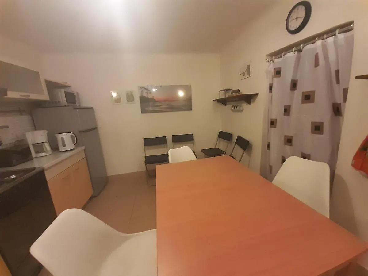 Apartment Zdenac ロヴィニ クロアチア